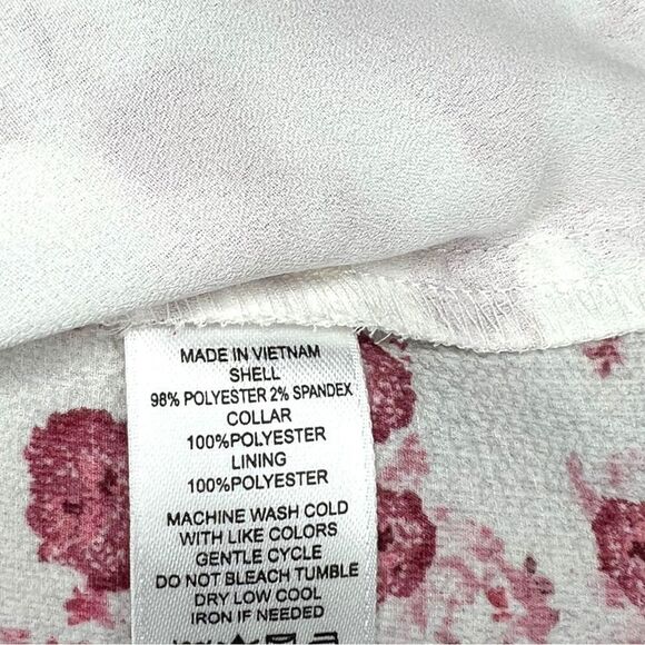 CeCe Ditsy Floral Blouse in White and Blush - Picture 7 of 12